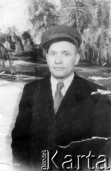 Zdjęcia Polak&oacute;w represjonowanych na terenie byłego ZSRR