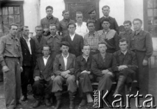 Zdjęcia Polak&oacute;w represjonowanych na terenie byłego ZSRR