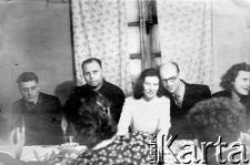 Zdjęcia Polak&oacute;w represjonowanych na terenie byłego ZSRR