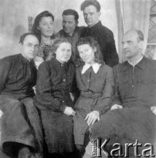 Zdjęcia Polak&oacute;w represjonowanych na terenie byłego ZSRR